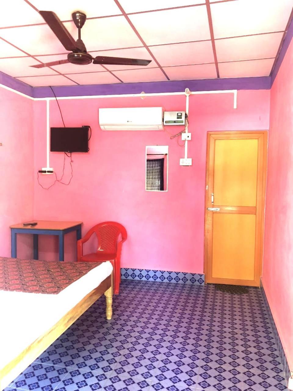 Blue Bird Residency Hotel Lakshmanpur Eksteriør billede